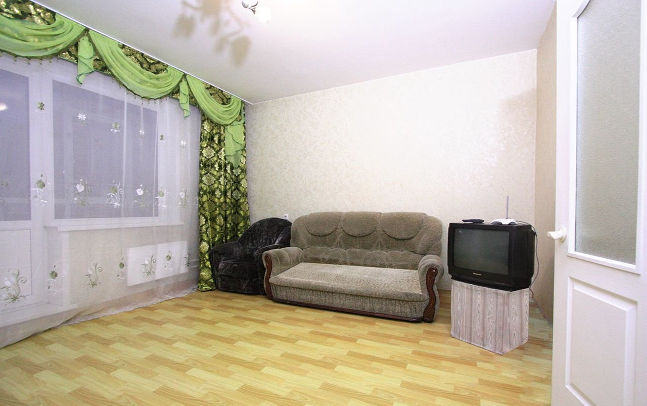 Купить однокомнатную квартиру до 3000000. Гостинки посуточные Владивосток.
